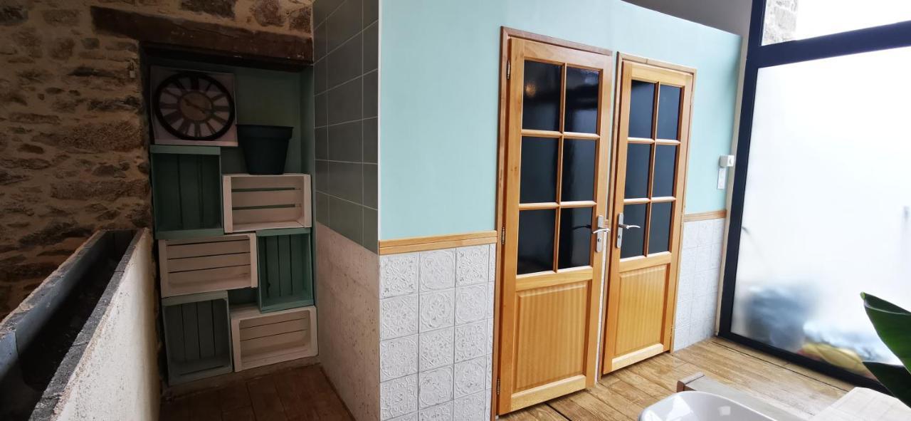 L'Escale Du Bocage Piscine Couverte Chauffee La Flocellière Εξωτερικό φωτογραφία