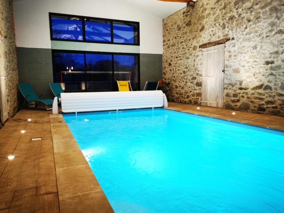 L'Escale Du Bocage Piscine Couverte Chauffee La Flocellière Εξωτερικό φωτογραφία